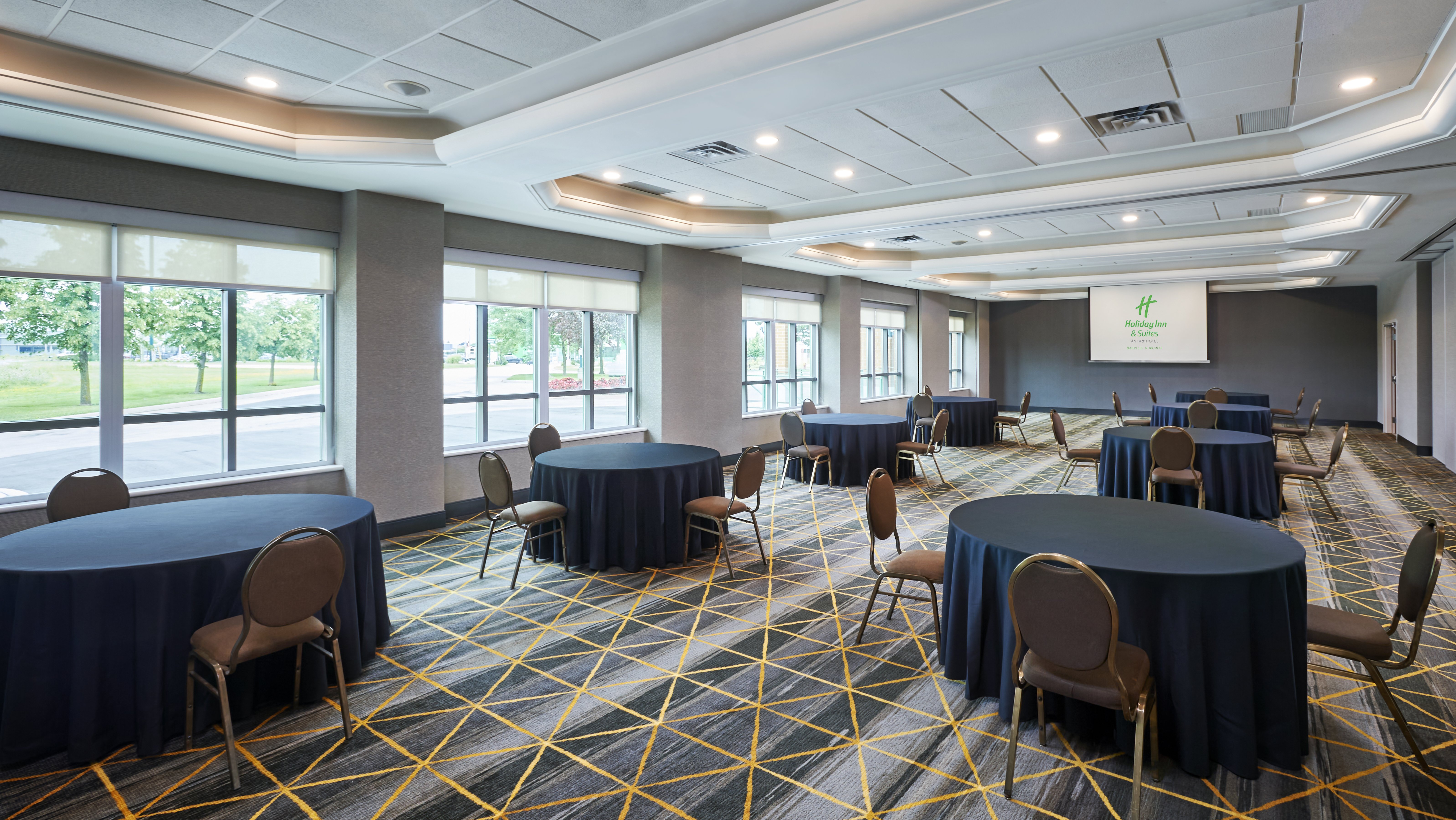Holiday Inn Hotel Suites Oakville Bronte 47/78