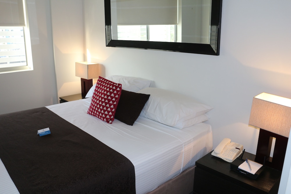 SCARBOROUGH BEACH RESORT 22/72