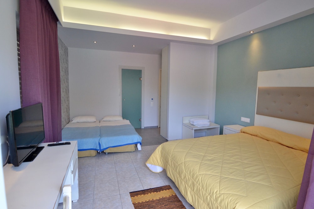 Paloma Blanca Hotel 22/55