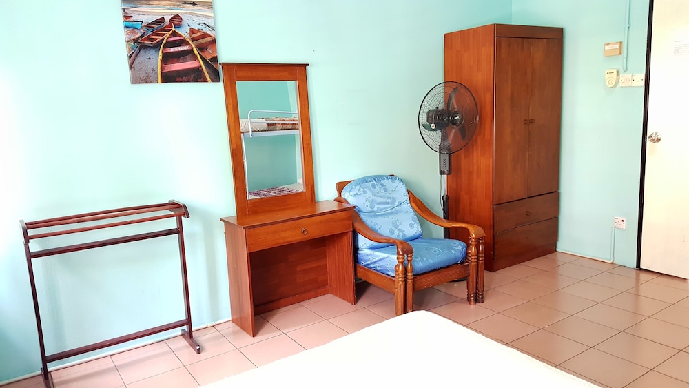 Jesselton Cabin 17/62
