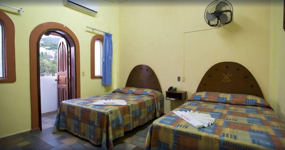 Hotel Mocali 32/66