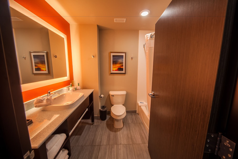 Holiday Inn Express And Suites Oklahoma City Southeast I 35 17/48