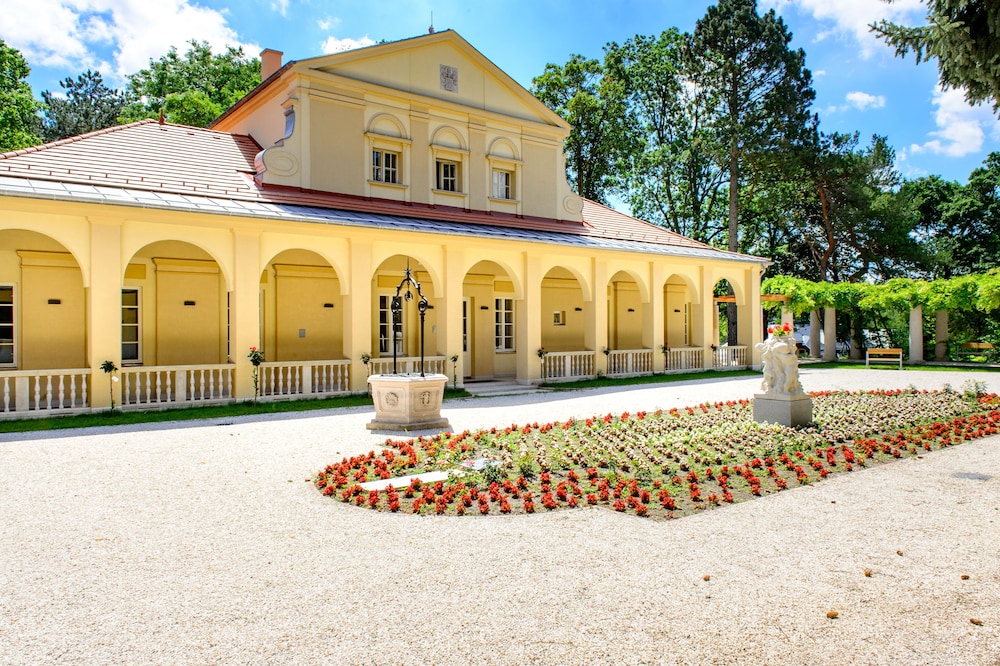 Klebelsberg Kastély 43/56