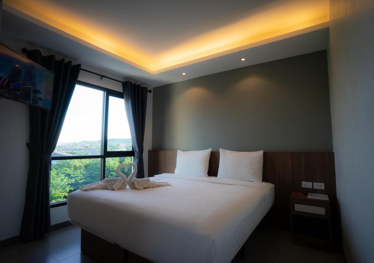 The Zleep Chonburi 12/32