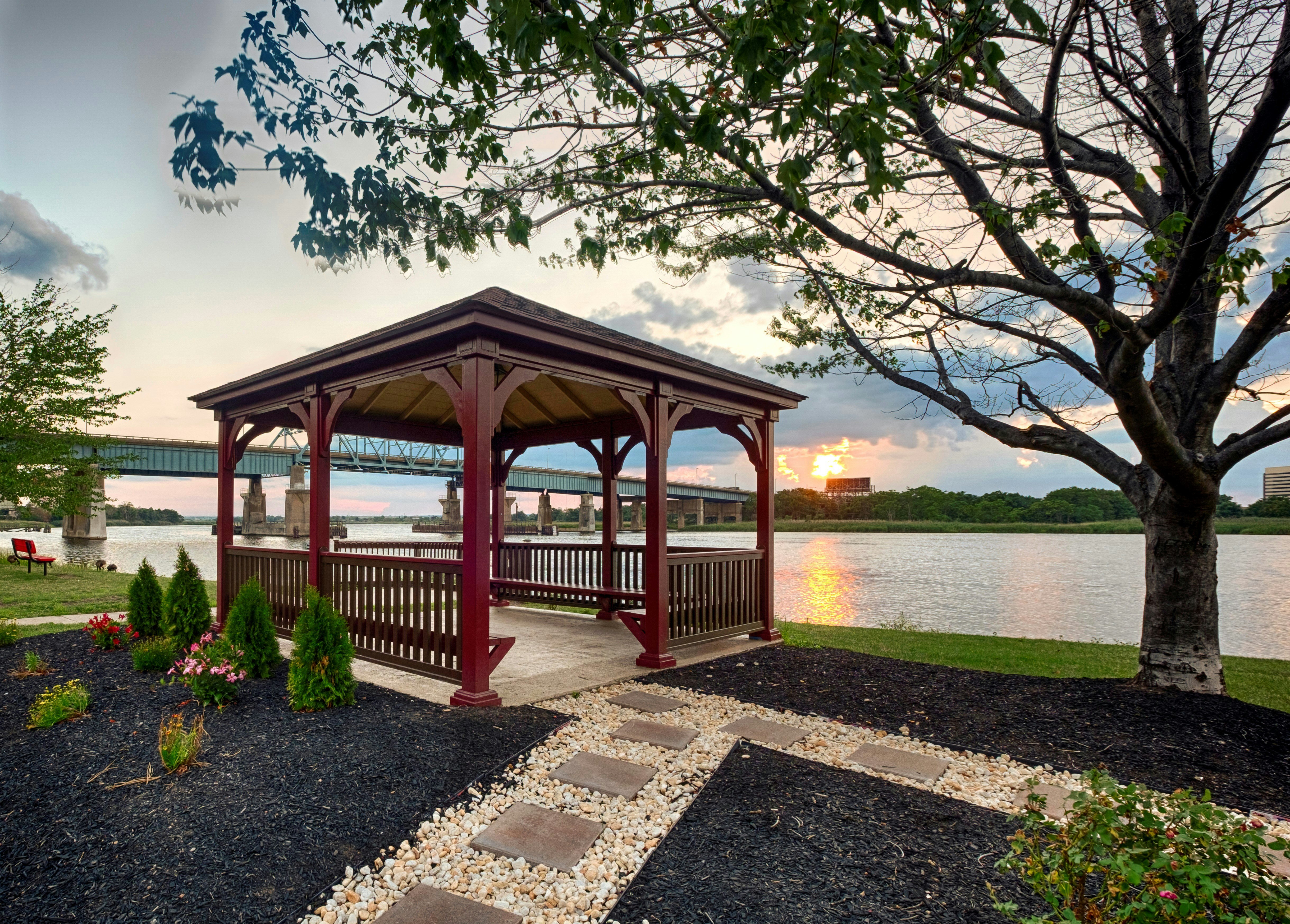 Red Roof PLUS Secaucus - Meadowlands - NYC 27/28