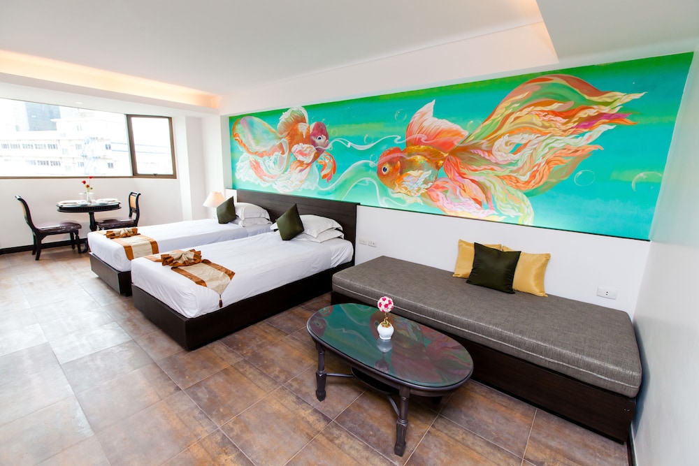 The Grand Sathorn 30/56