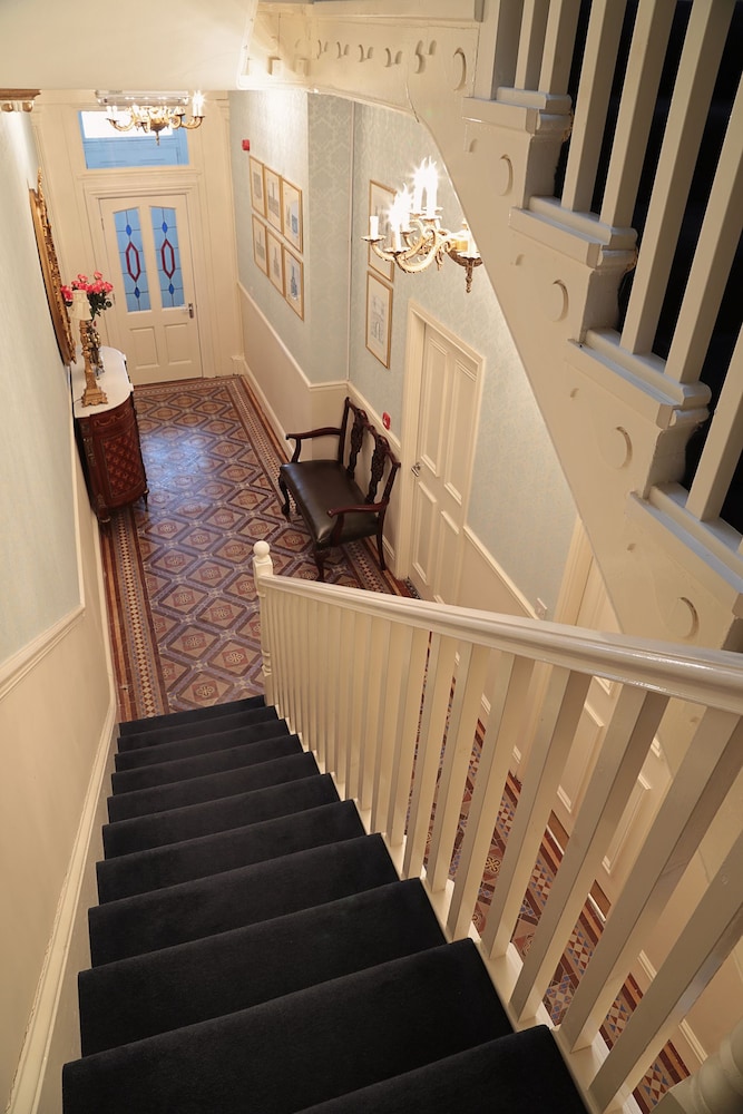 The Georgian Town House Hotel 6/42