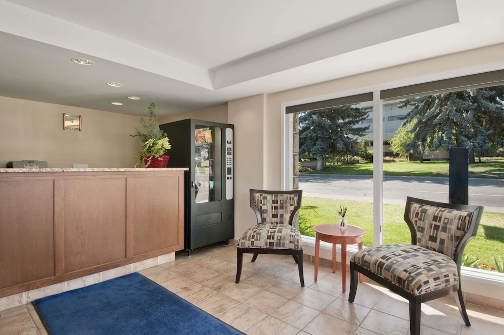 Travelodge By Wyndham Kamloops 4/11