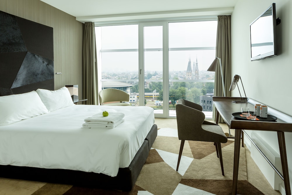 Room Mate Aitana 28/71
