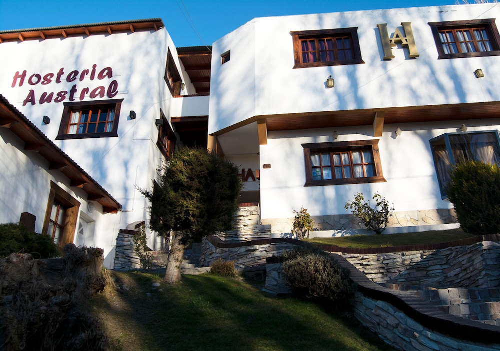 Hosteria Austral 38/47