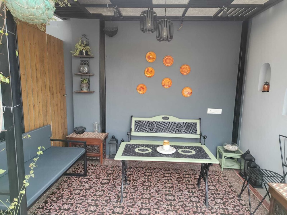 Hotel Vandana S Bed And Breakfast 11/50