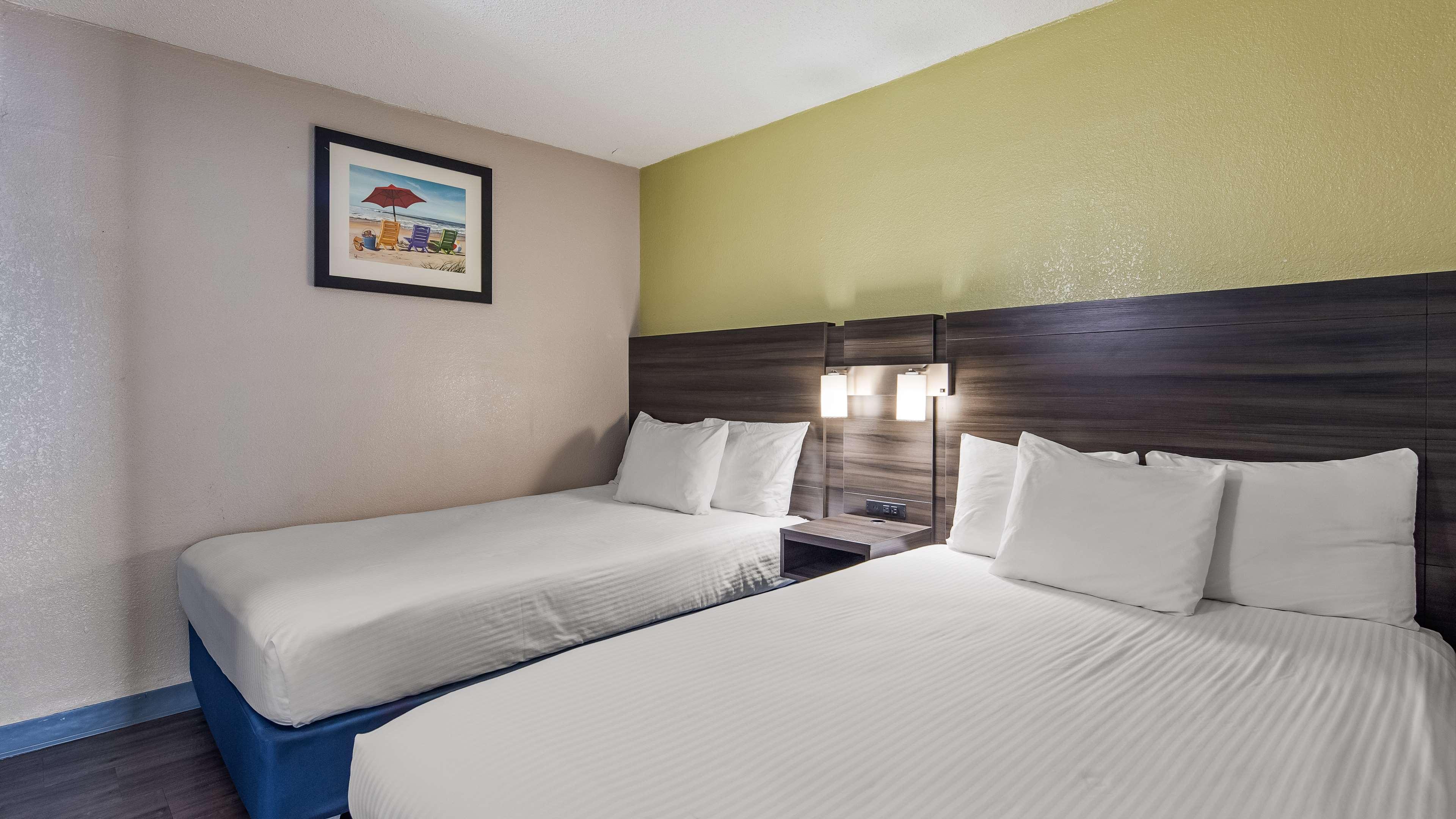 Suite, 2 Double Beds, Ocean Front, Sofa, Balcony, Kitchen