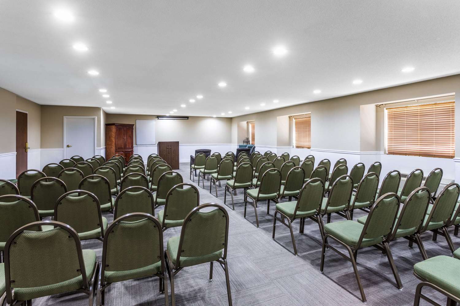 Microtel Inn Suites By Wyndham Stockbridge Atlanta I 75 46/58