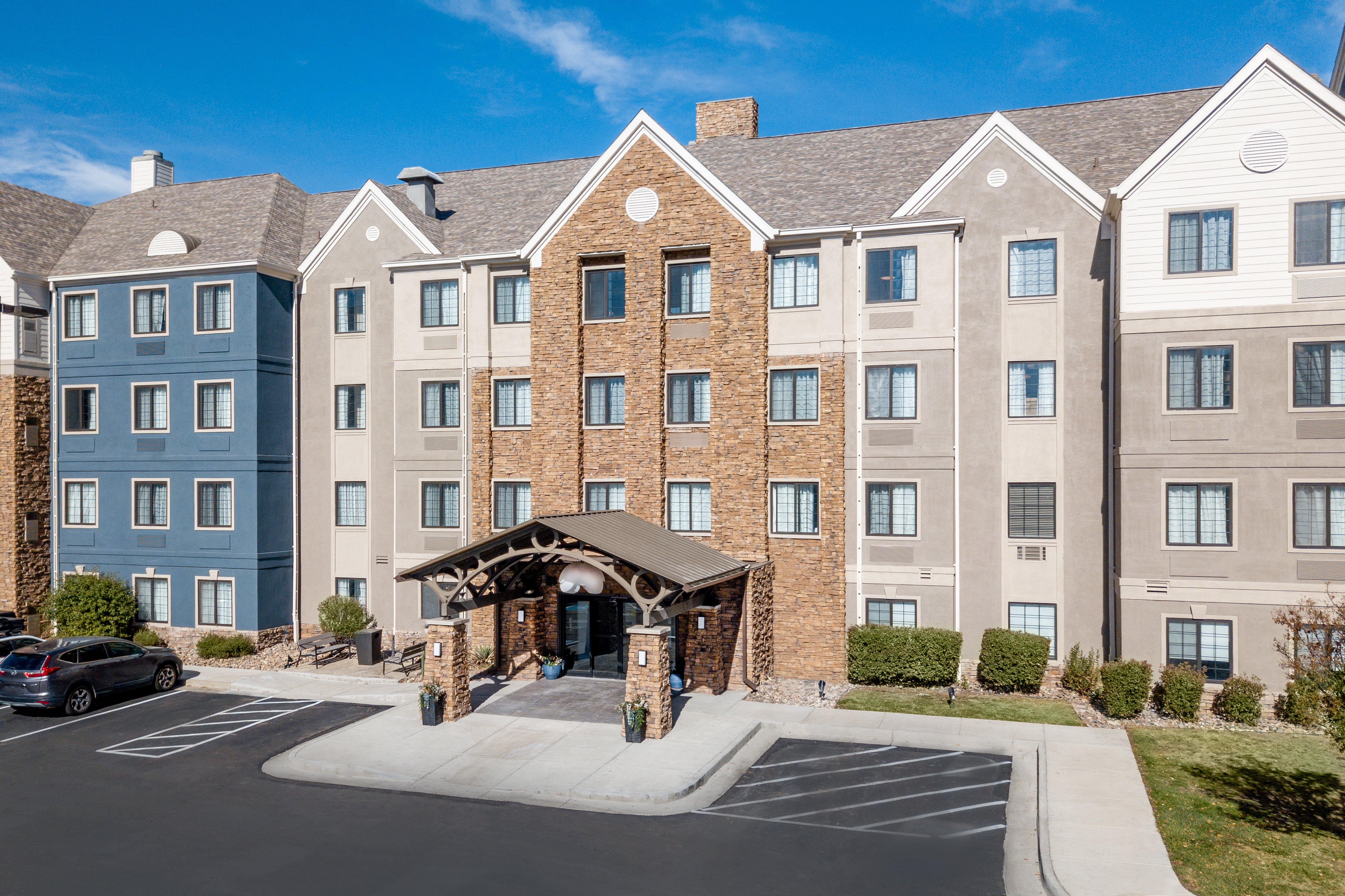Staybridge Suites Denver - Cherry Creek 2/60