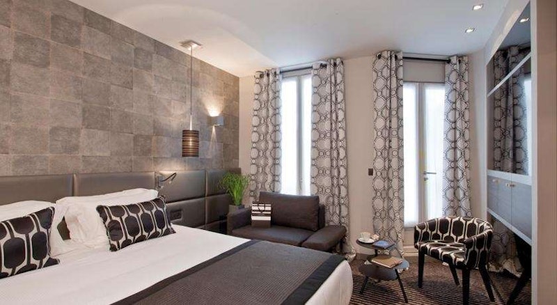 LE GREY HOTEL 4/10