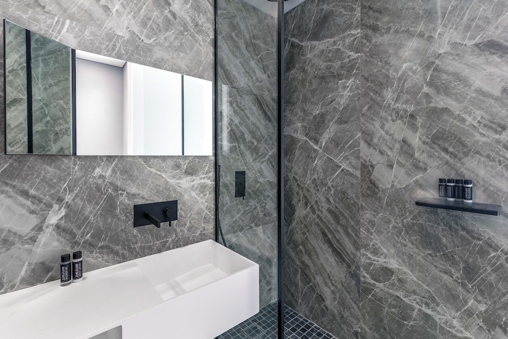The Duke Boutique Suites 45/50