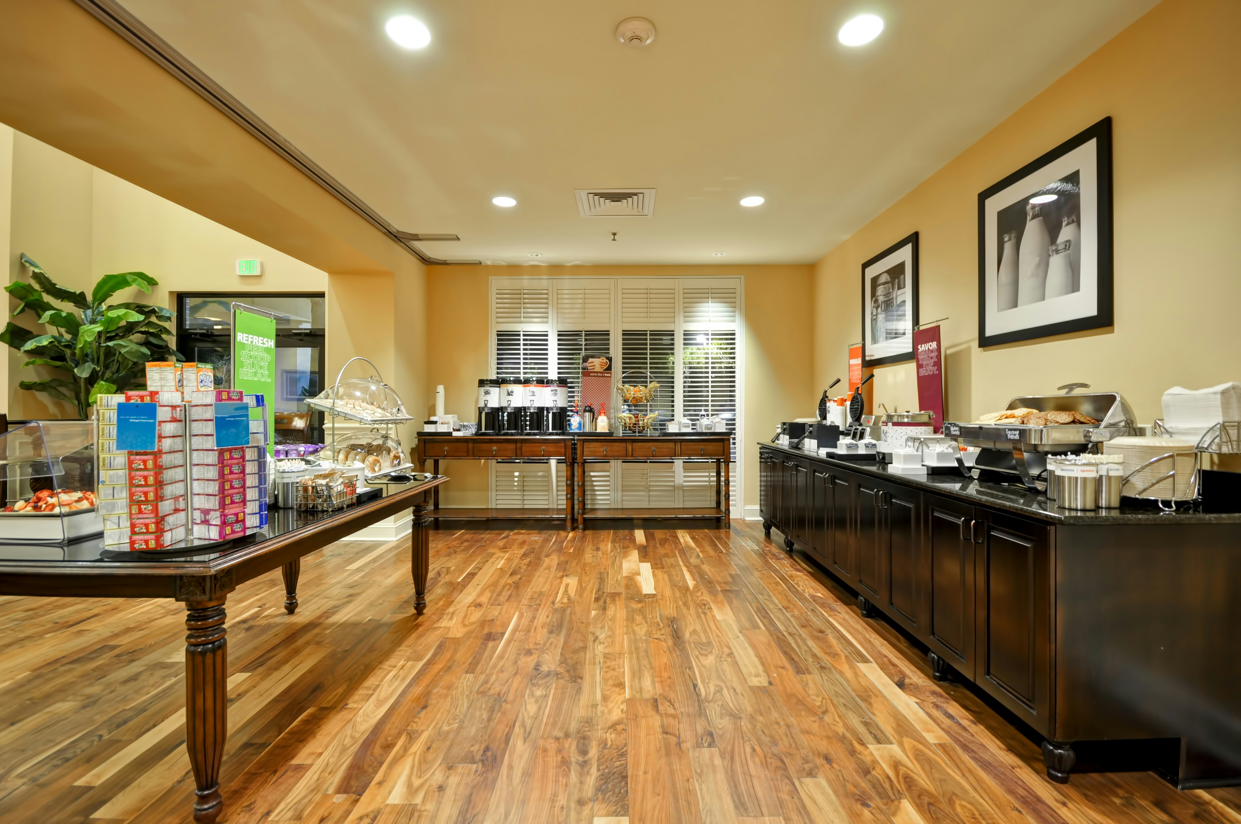 Hampton Inn & Suites North Charleston-University Blvd 5/55