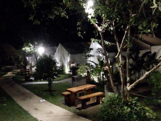 Maribaya Glamping Tent 10/22