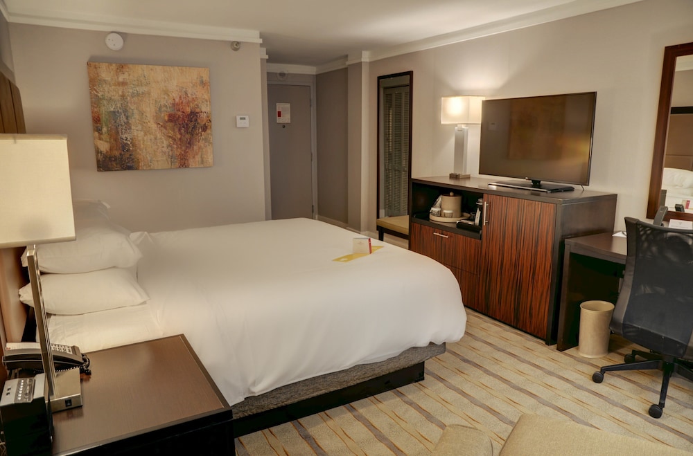 Crowne Plaza Hotel Knoxville Downtown University 18/81