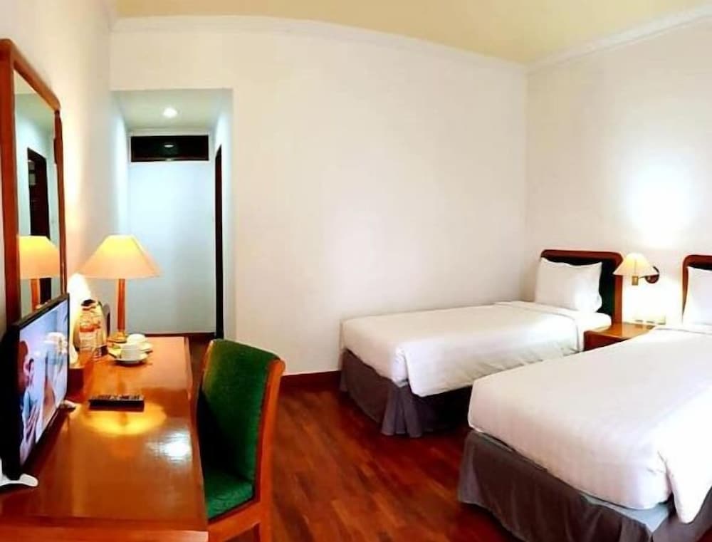 Superior, Twin Beds