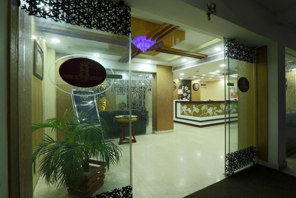 Hotel Sj International 7/40