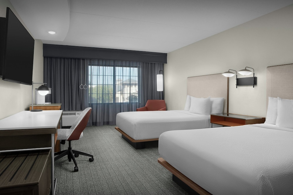 Room, 2 Queen Beds