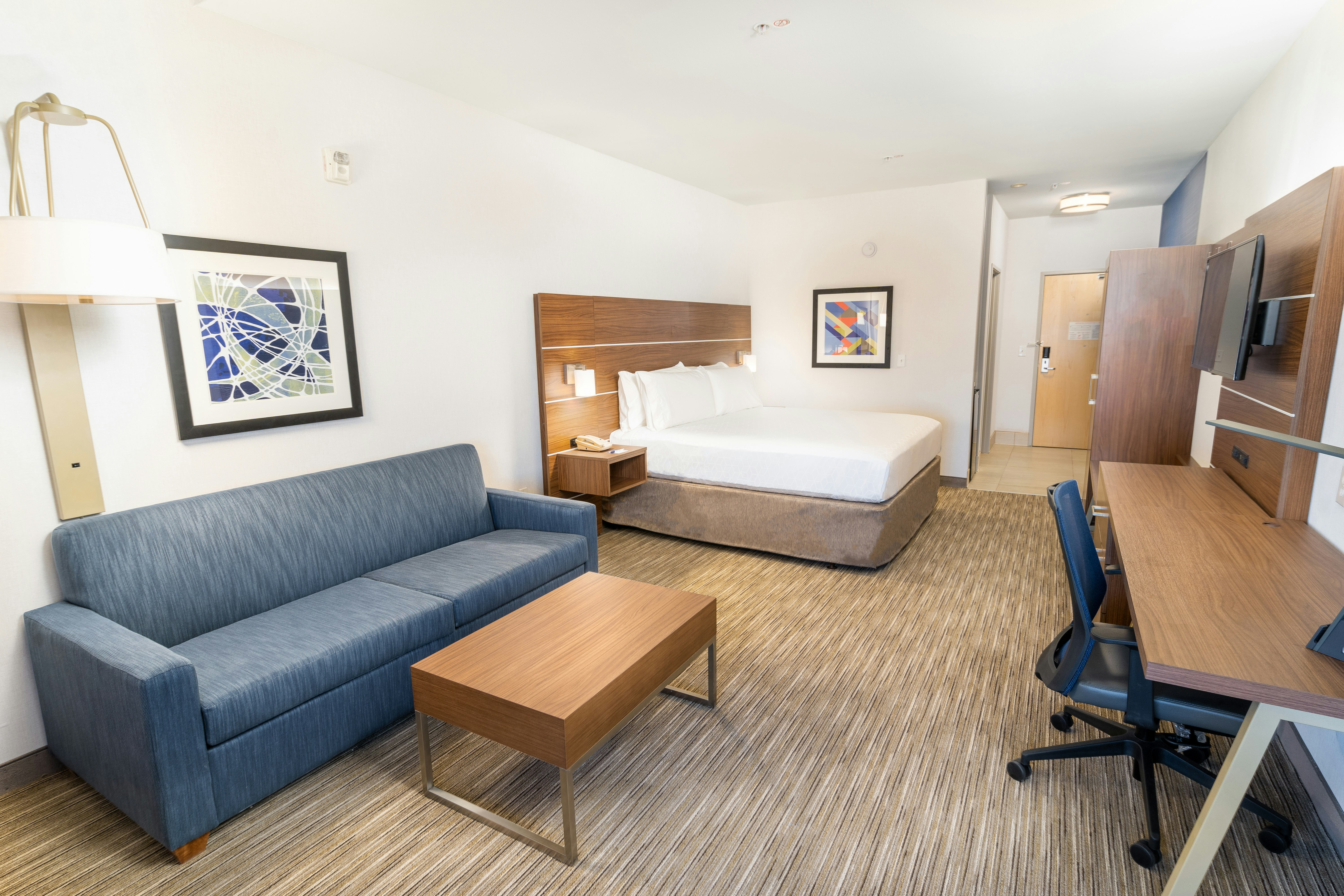 Holiday Inn Express & Suites Las Vegas SW Spring Valley, an IHG Hotel 32/55