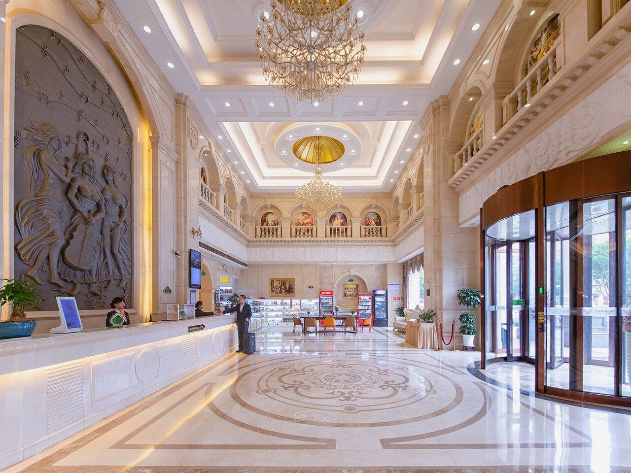 Vienna International Hotel (Changsha Hongxing Desiqin Plaza) 12/49