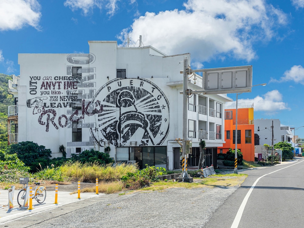 El Puerto Hotel 41/49