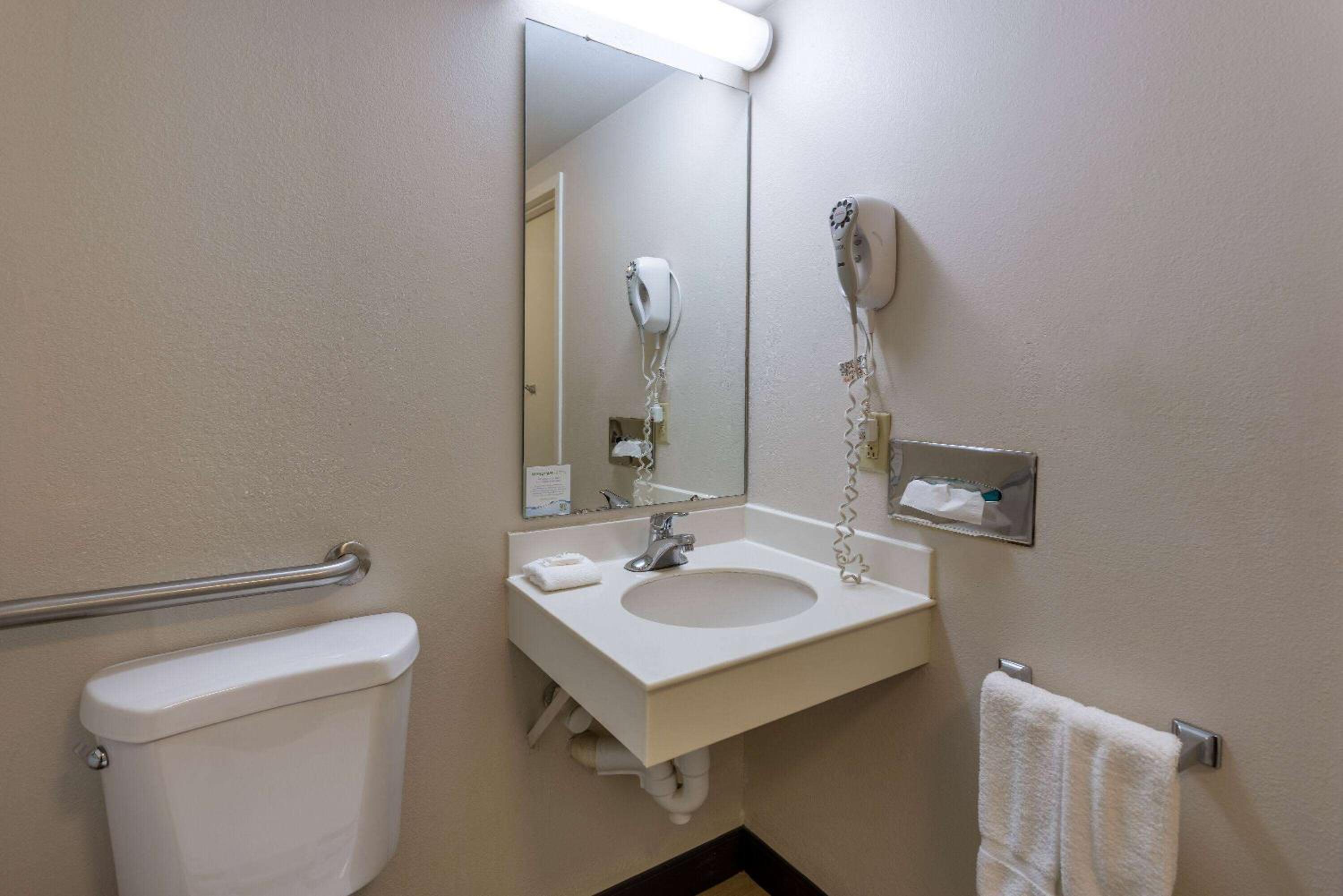 غرفة ديلوكس لذوي الإعاقة، La Quinta Inn & Suites by Wyndham Kingsport Tri-Cities 3/4