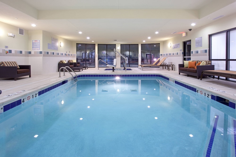 Courtyard By Marriott Casper 18/31