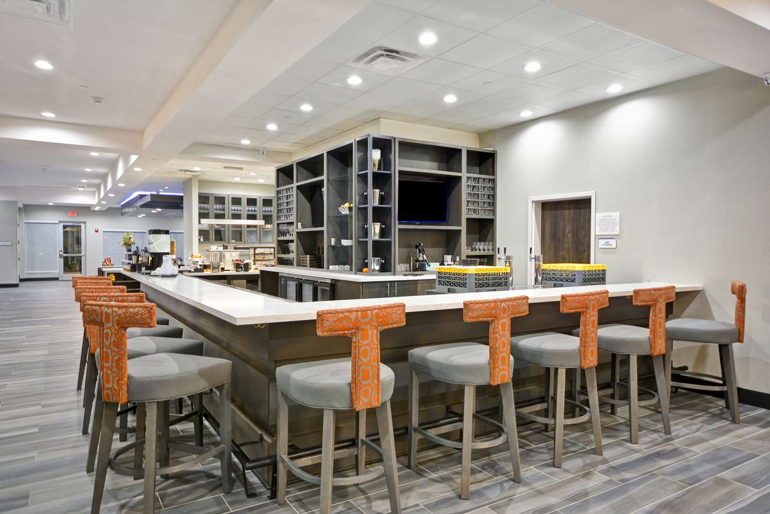 restaurant cafeteria