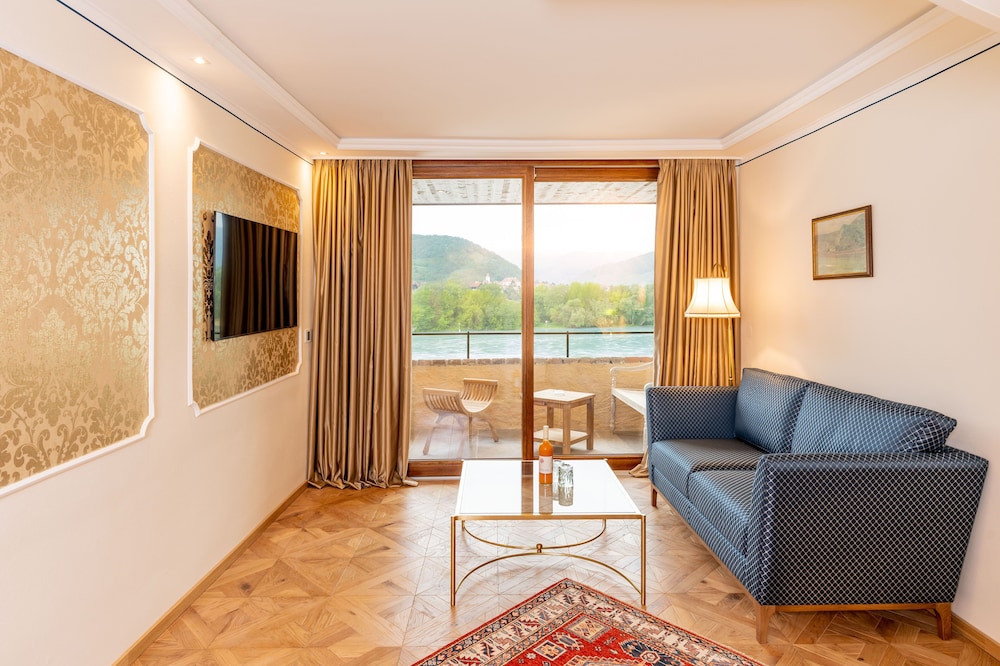 Hotel Schloss Duernstein 30/47