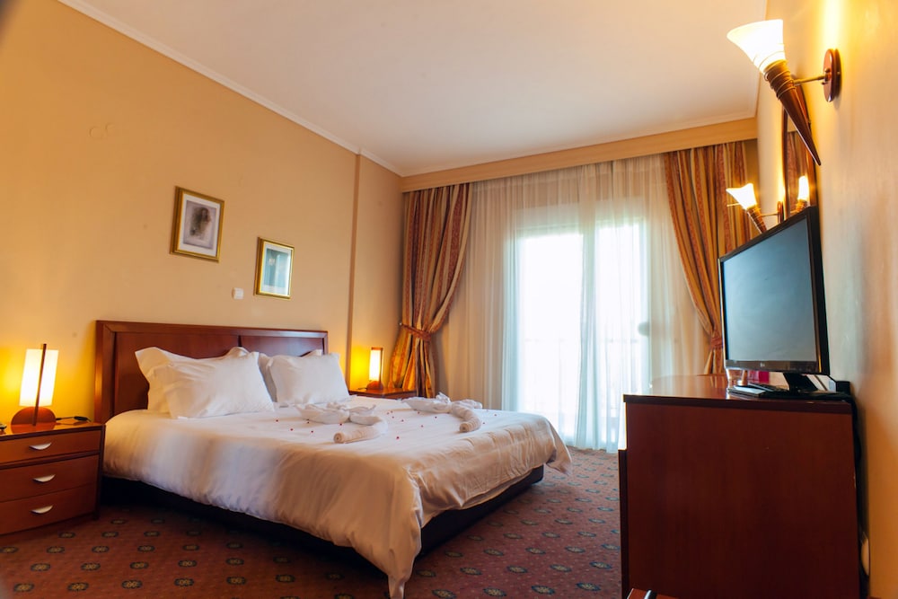 Ambassador Hotel 21/50