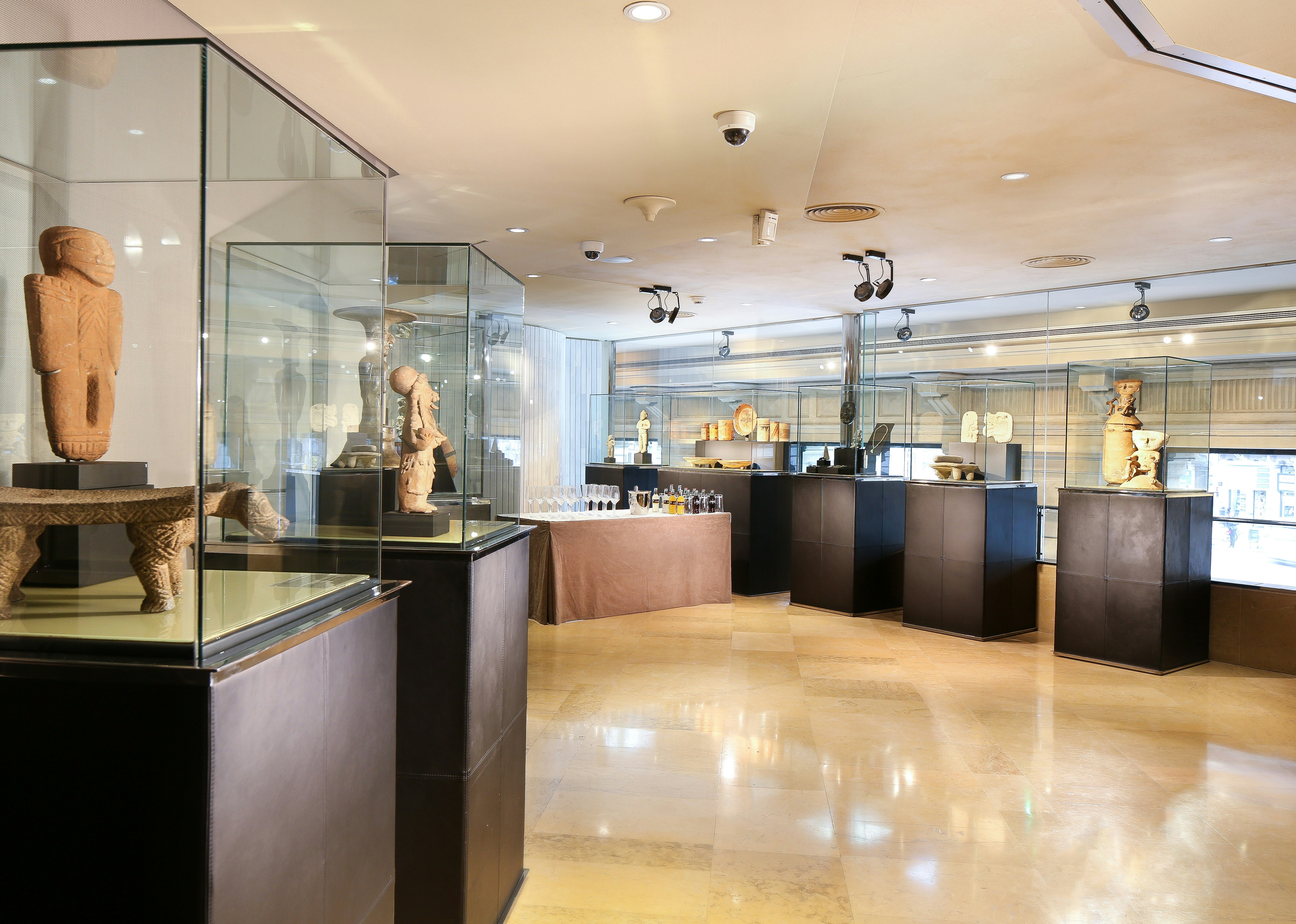 Claris Hotel and Spa 8/69
