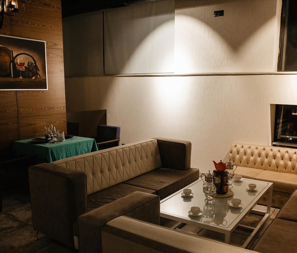 Hillmond Hotel Baku 44/61
