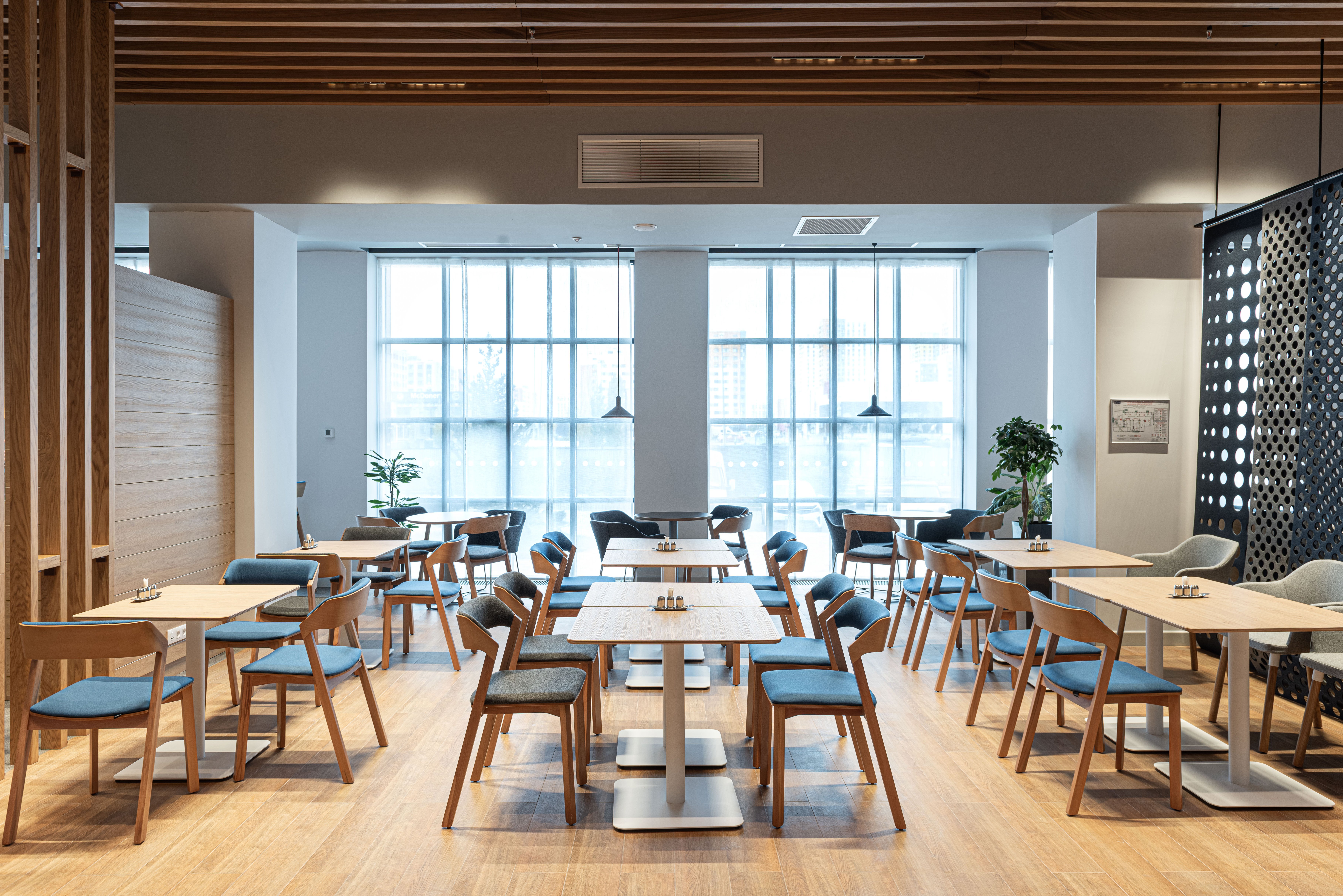 Holiday Inn Express Astana - Turan 32/50