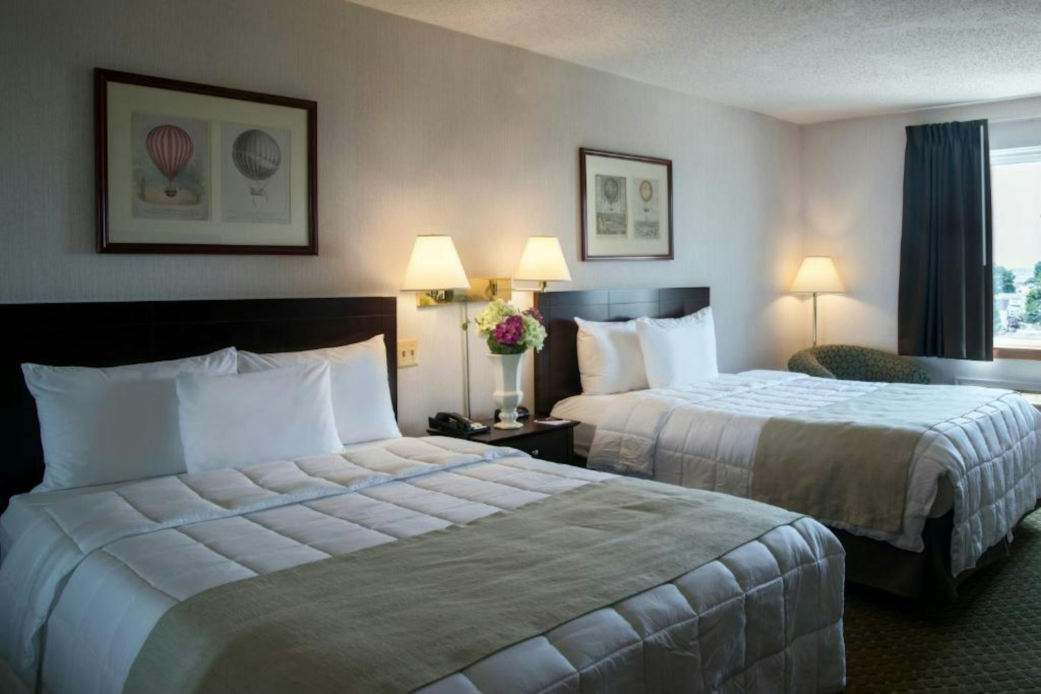 Meadowlands Plaza Hotel 13/57