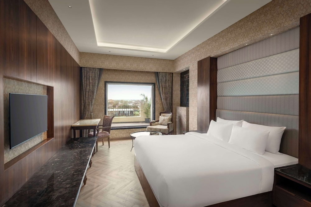 Jasraj Palace Yavatmal Hotel, a member of Radisson Individuals 8/24