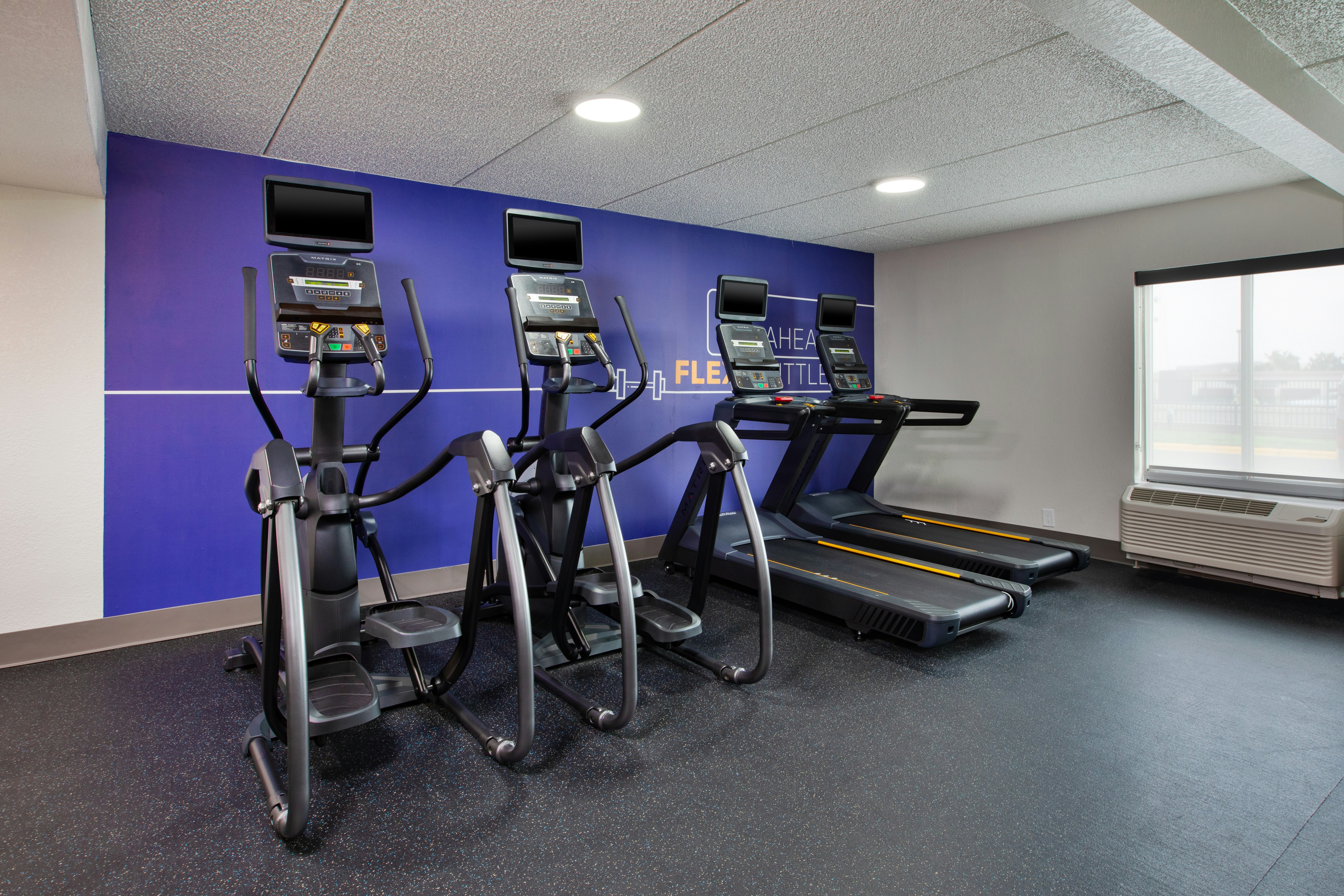 Holiday Inn Express And Suite Eden Prairie Minneapolis 33/57