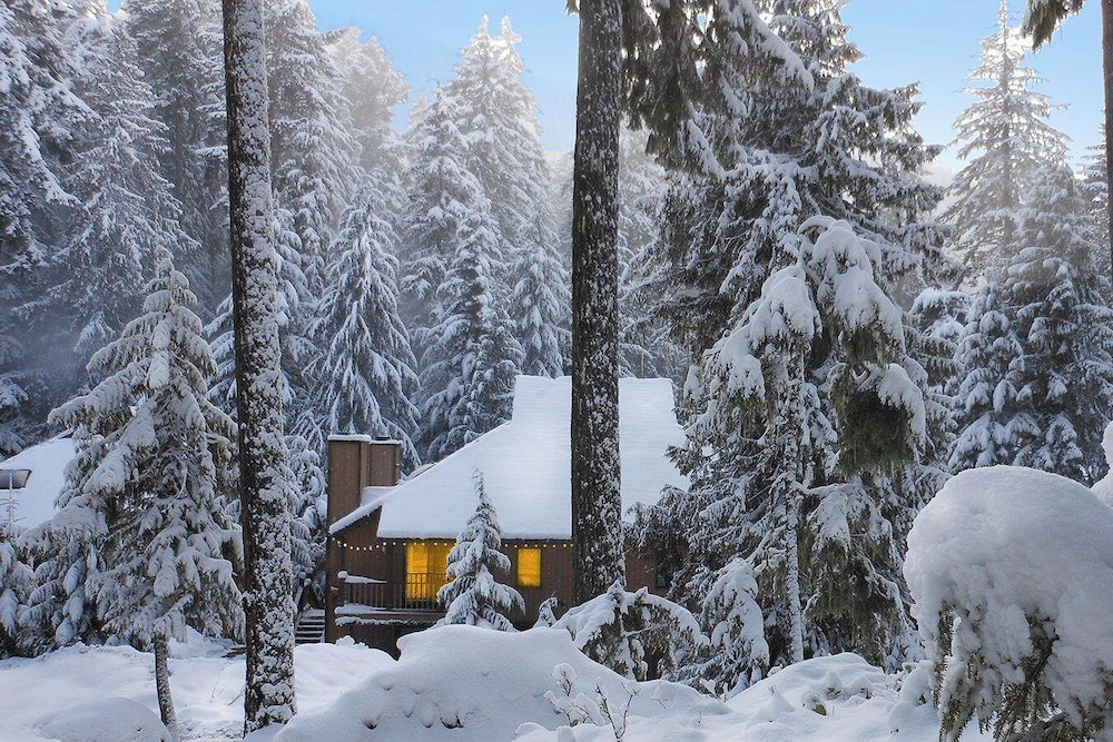 Alta Crystal Resort by Gravity Haus 47/50