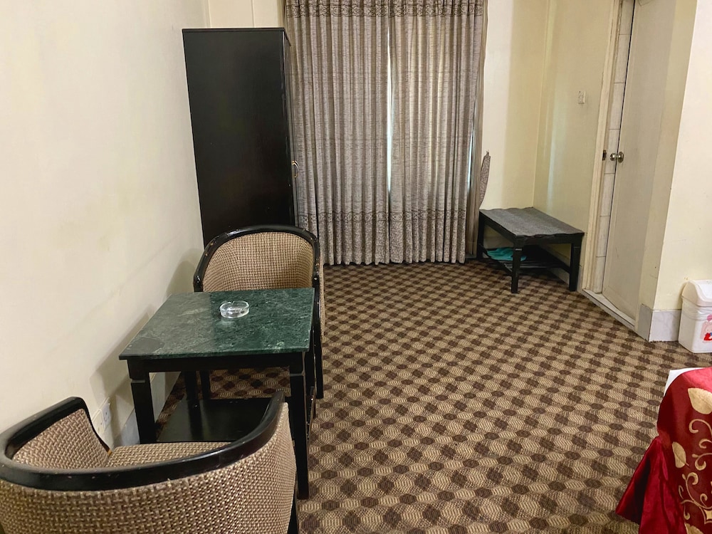 QUALITY INN 14/17