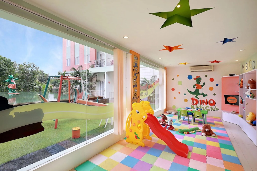 HARRIS Hotel & Residence Riverview Kuta - Bali 38/49