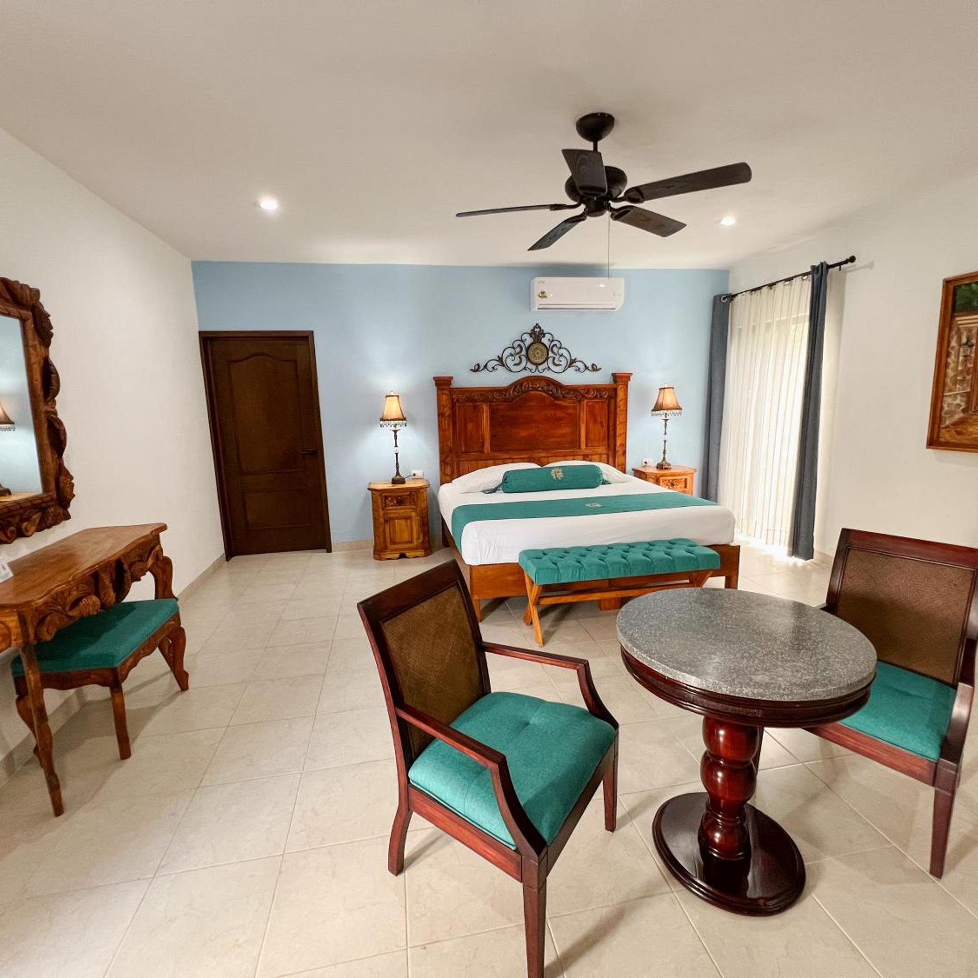 Hotel Fundadores 31/50