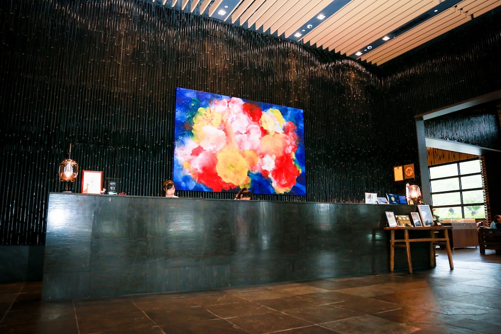 The Gaya Hotel 13/72