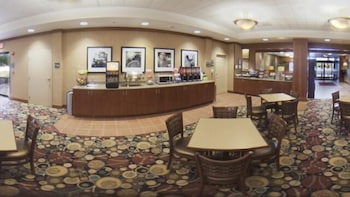 Hampton Inn Council Bluffs 25/41