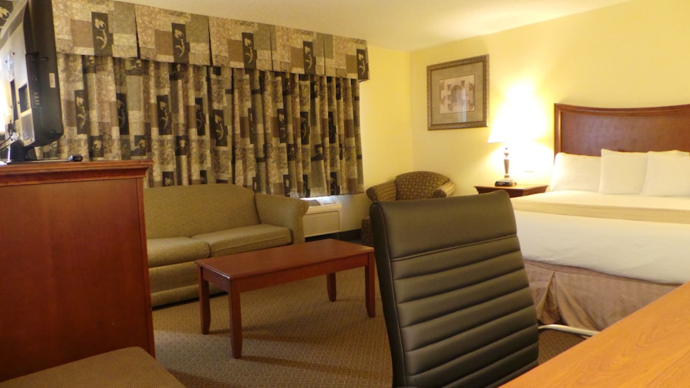 Baymont By Wyndham Arlington At Six Flags Dr 27/41