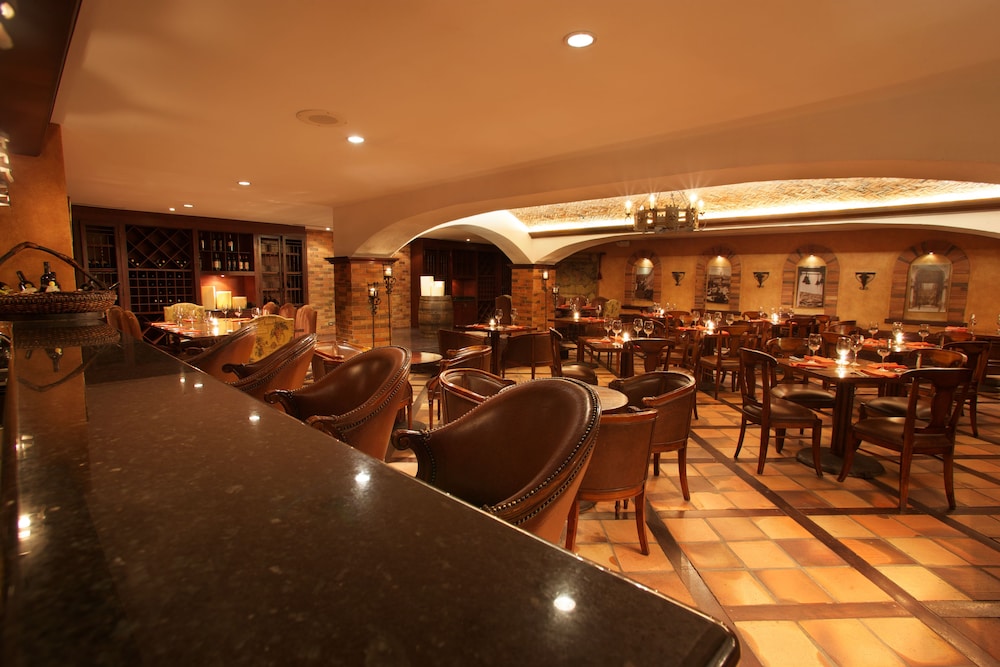 Hotel Plaza Grande 65/76