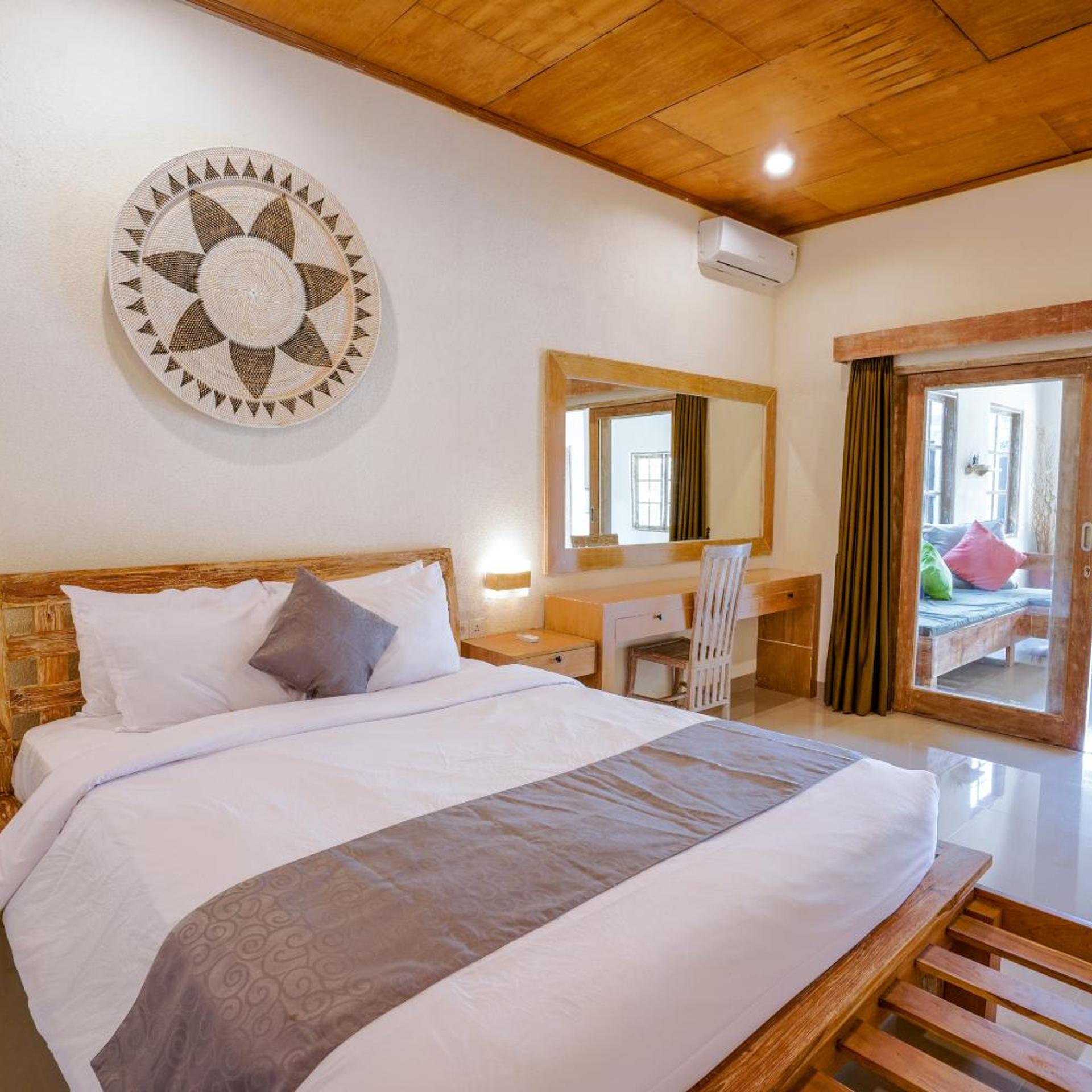 The Catur Villa 12/50