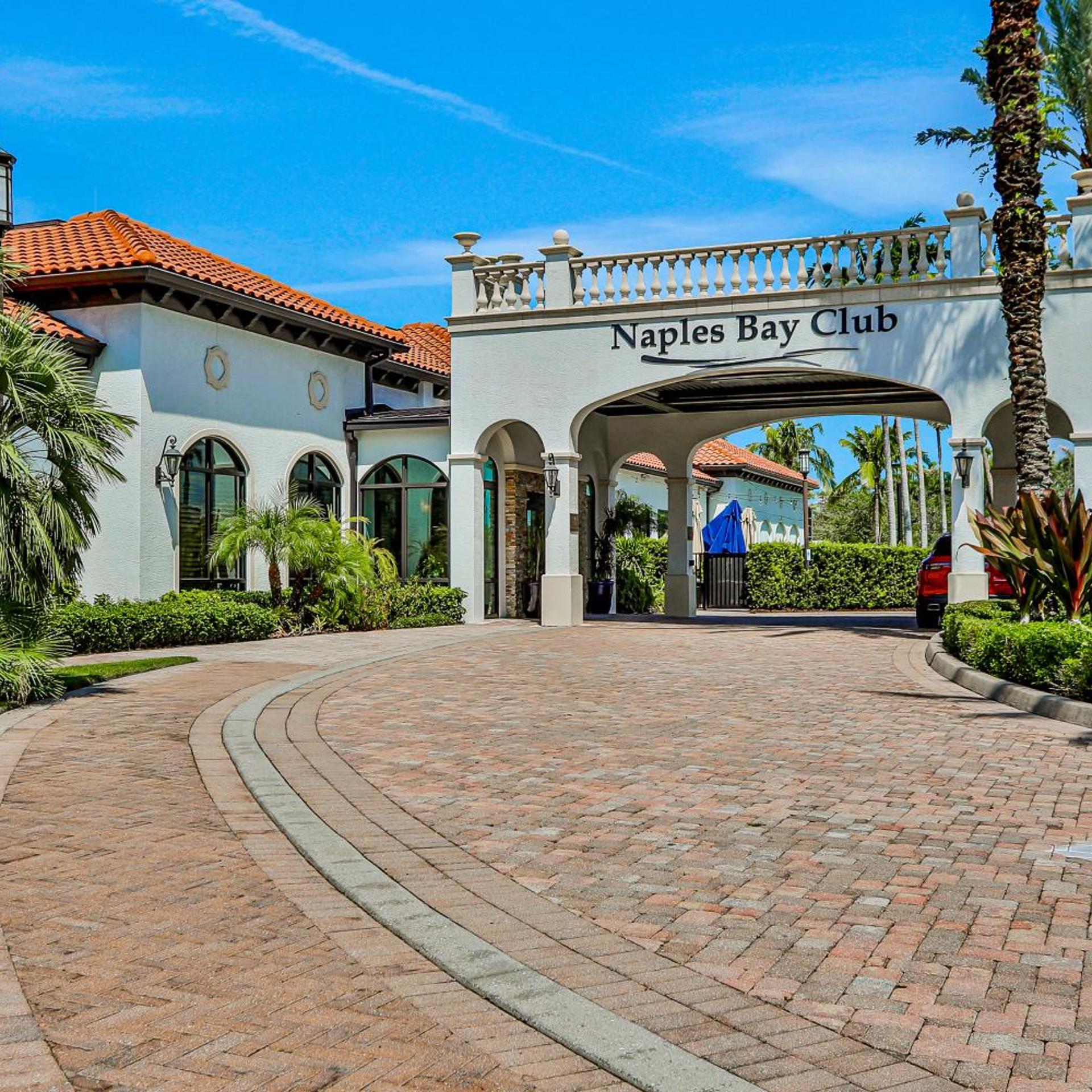 The Cottages at Naples Bay Resort 38/40